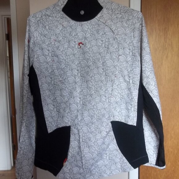 Vintage Lululemon windbreaker style jacket - Picture 2 of 6